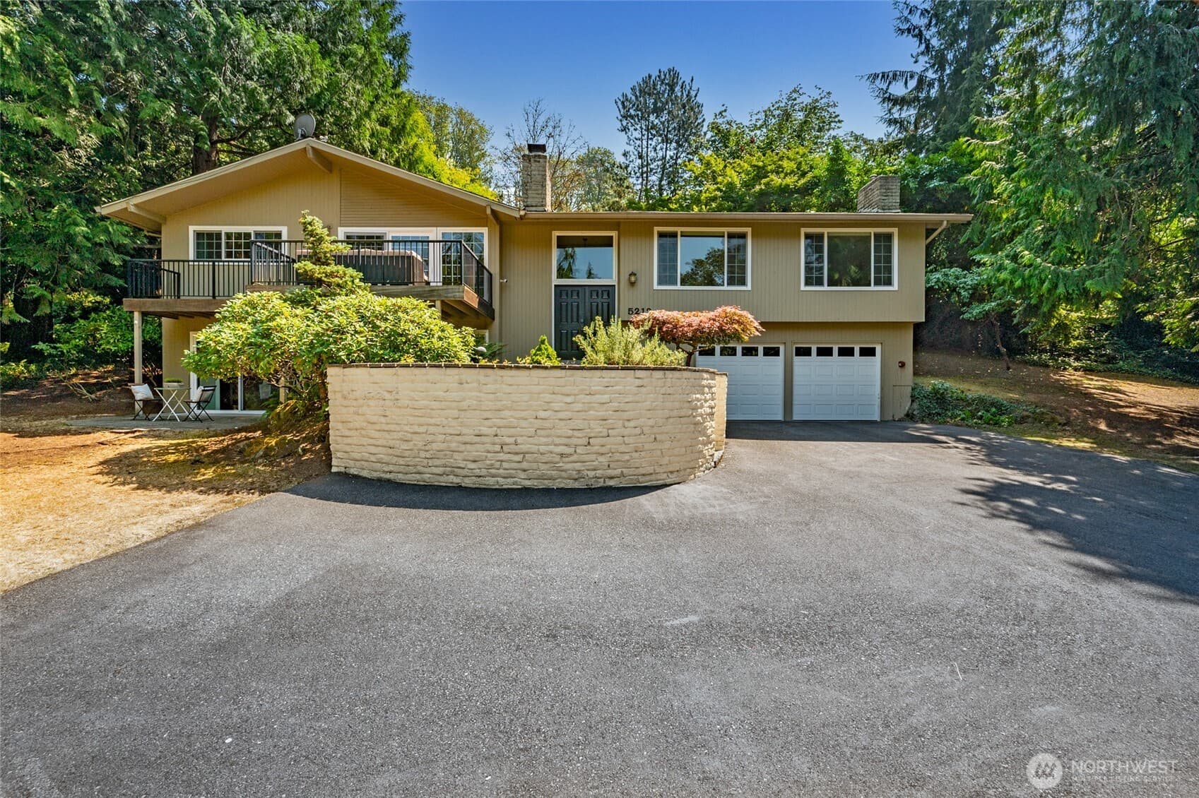 5212 W Mercer Place, Mercer Island, WA 98040, photo 1 of 1