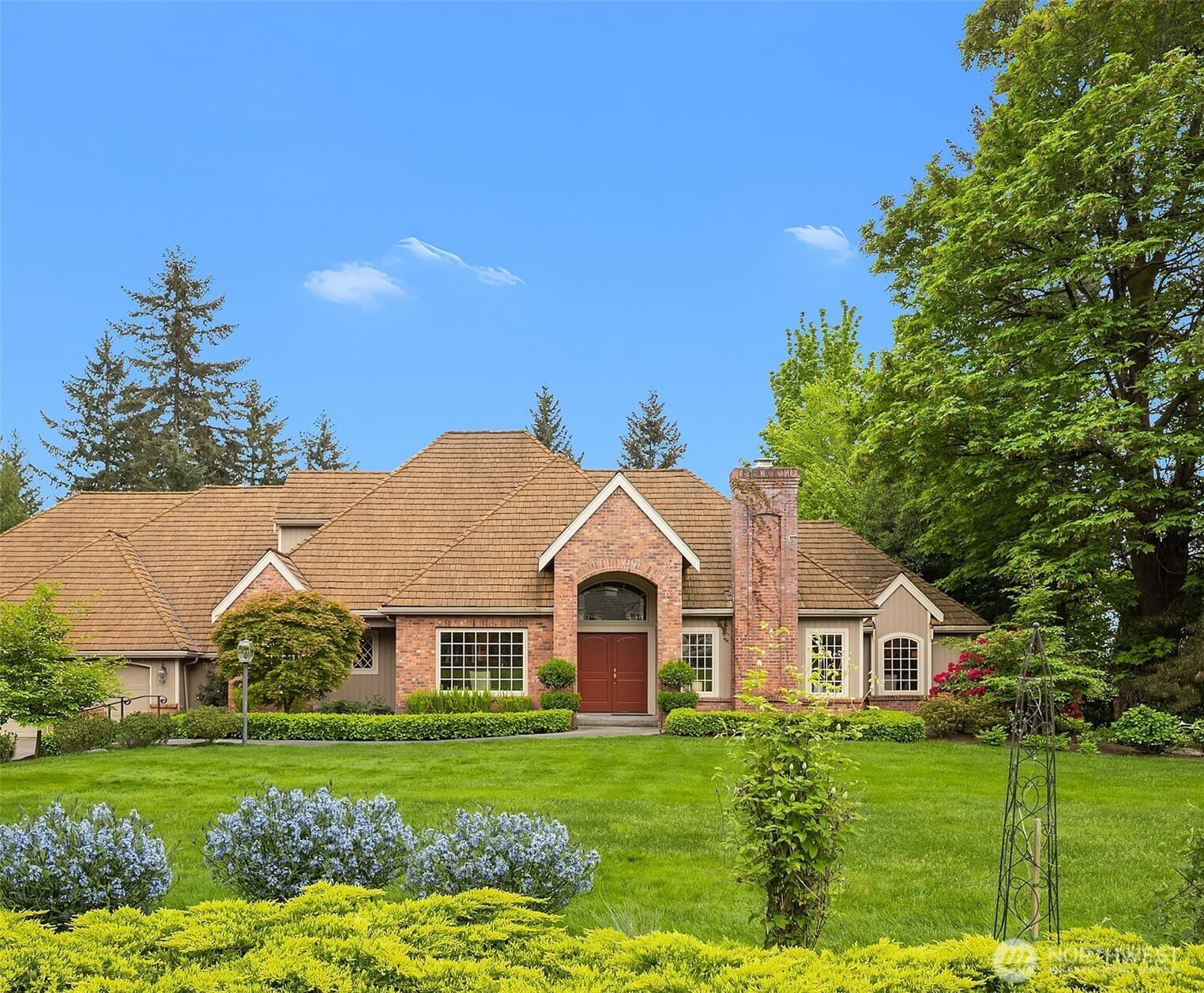 26207 NE 34th Street, Redmond, WA 98053, photo 1 of 1