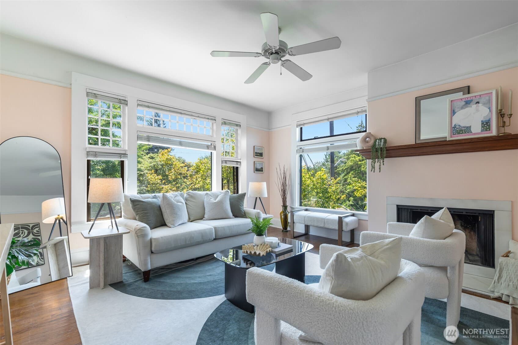 904 E Miller Street #4, Seattle, WA 98102, photo 1 of 1