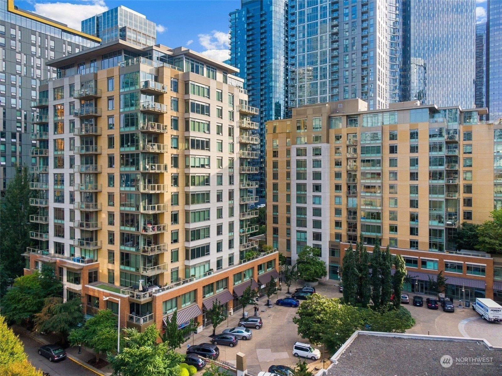 2200 Westlake