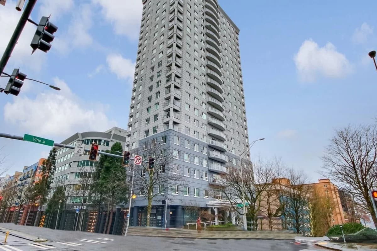 Arbor Place