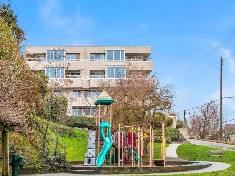 Le Parc Queen Anne