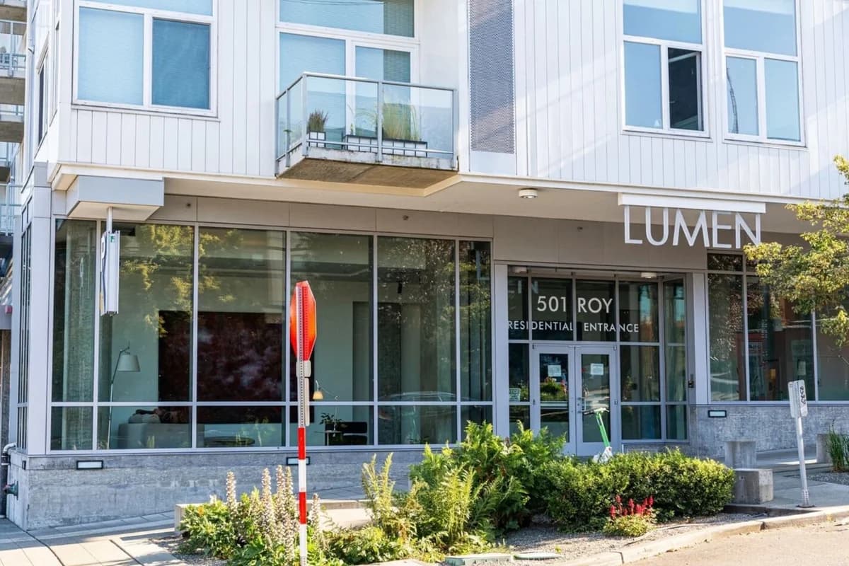 Lumen Queen Anne