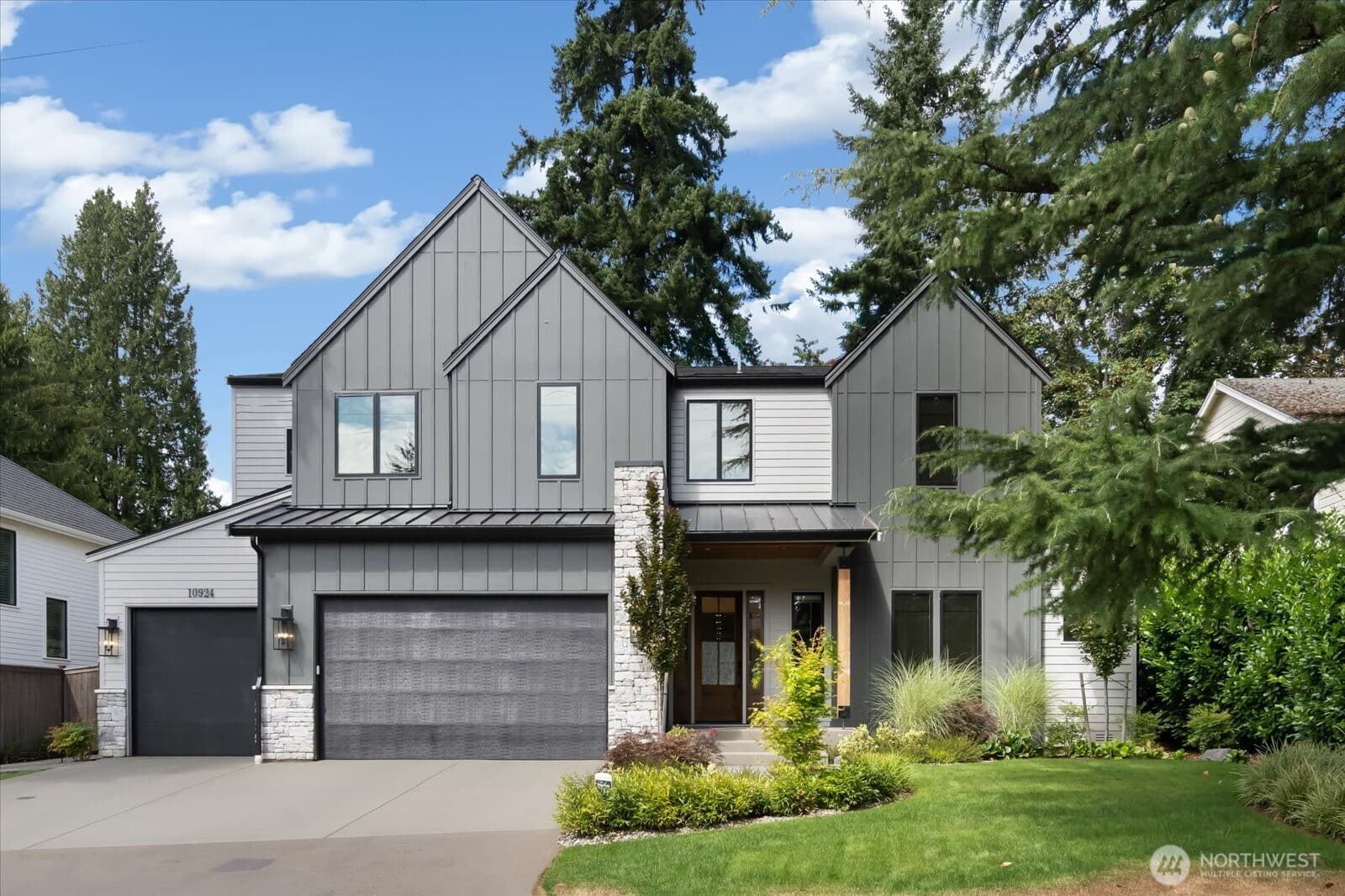 10924 SE 24th Place
