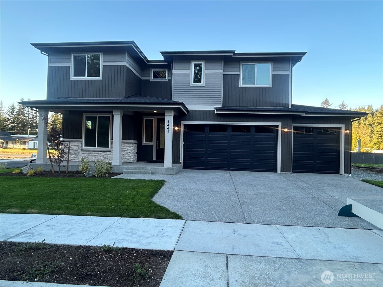 1441 Lockridge Loop E #1