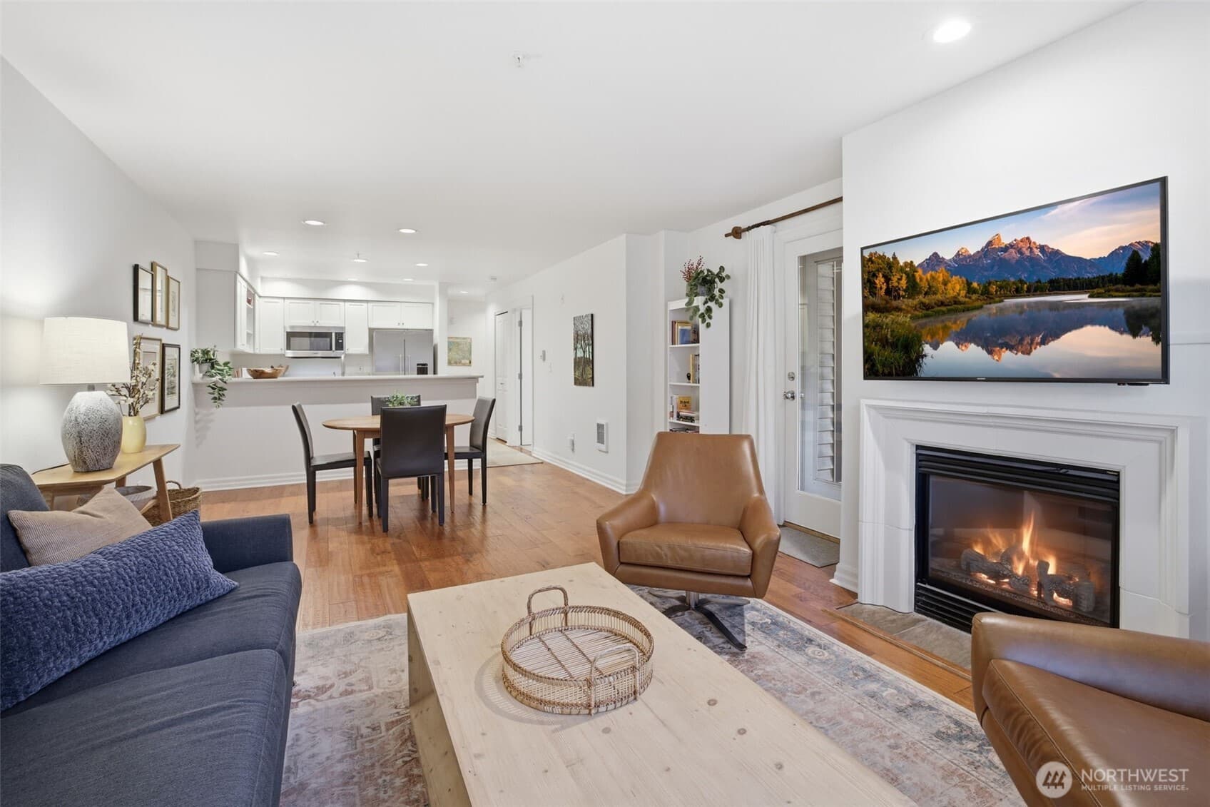 215 20th Avenue E #105