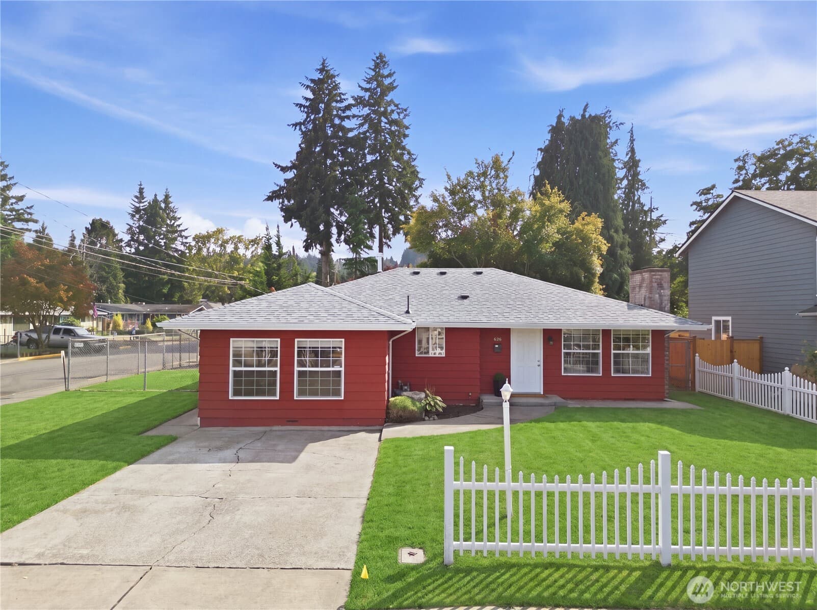 626 9th Avenue SE