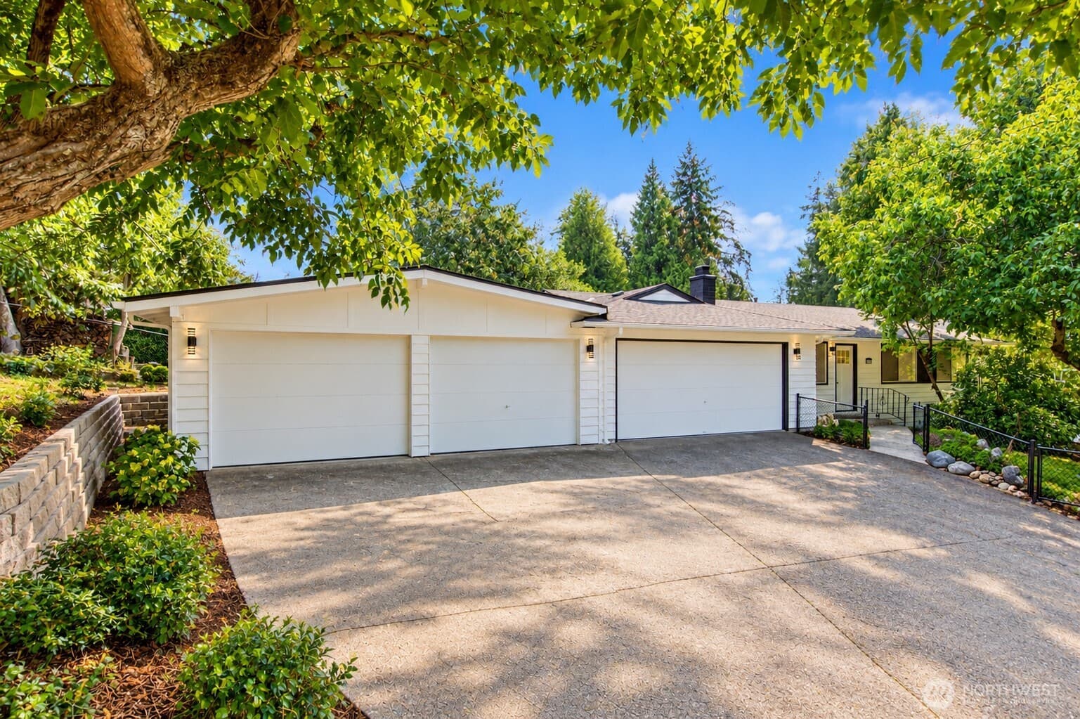 853 S 306th Street
