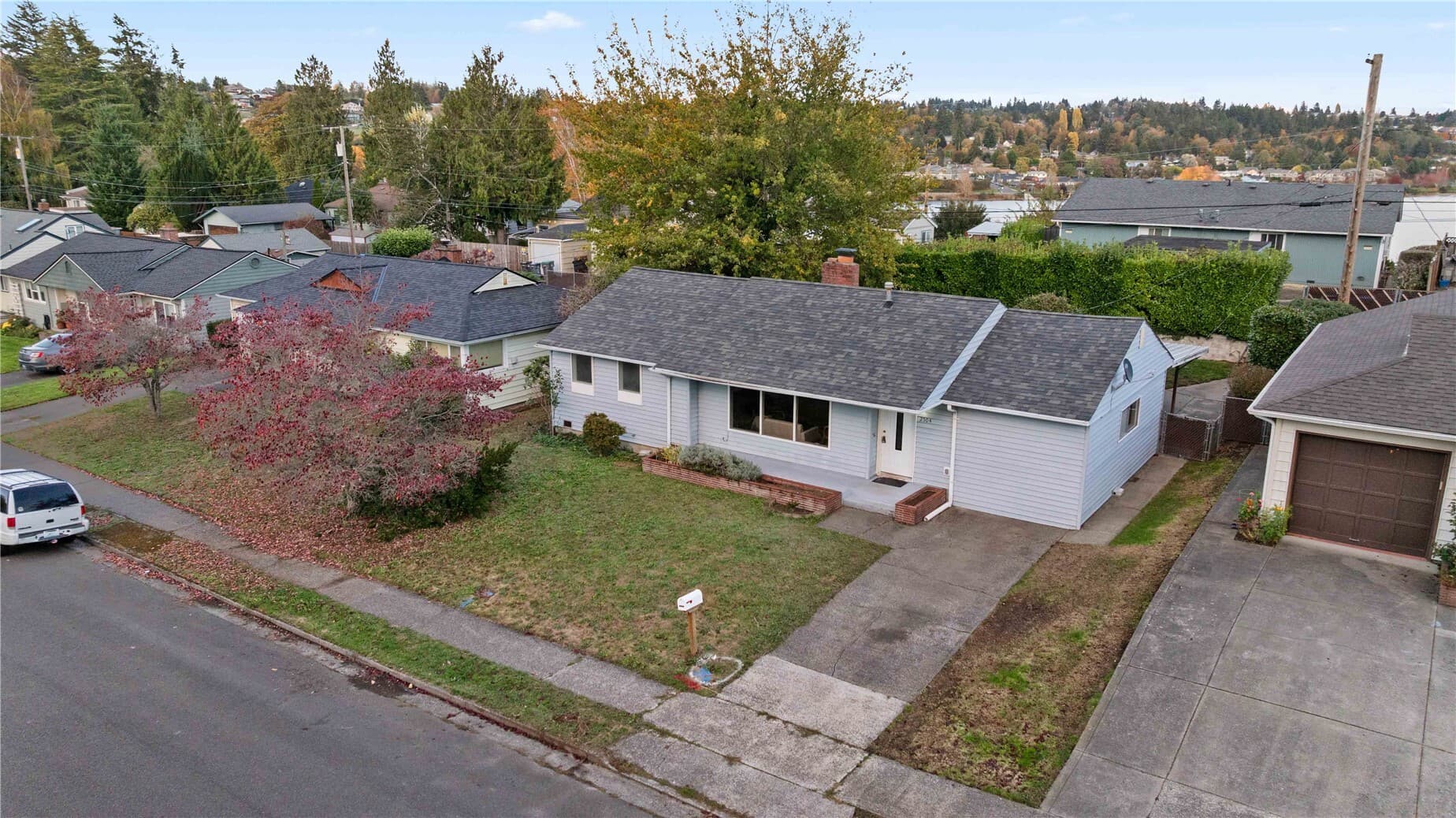 2504 Veldee Avenue