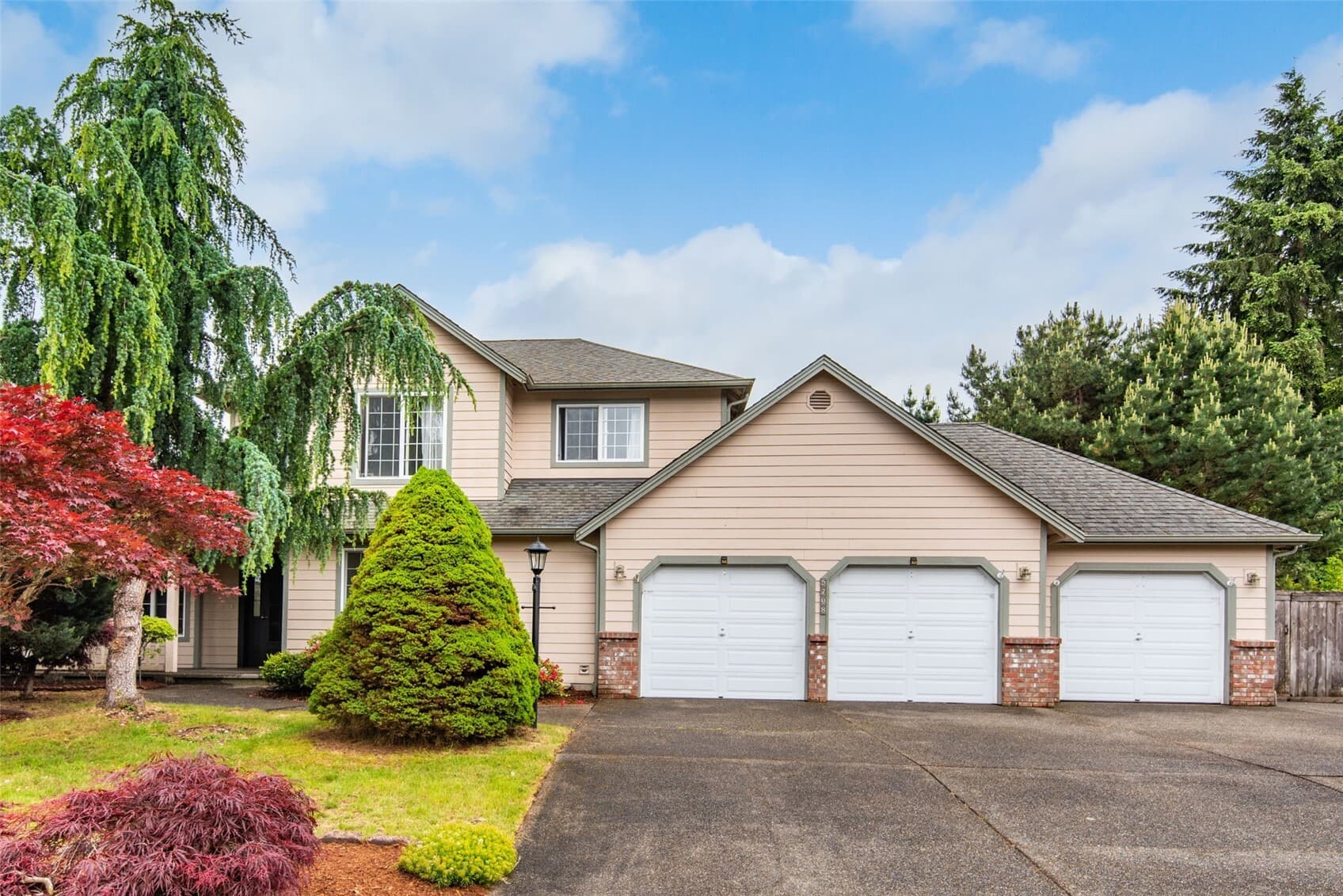 5708 60th Street W
