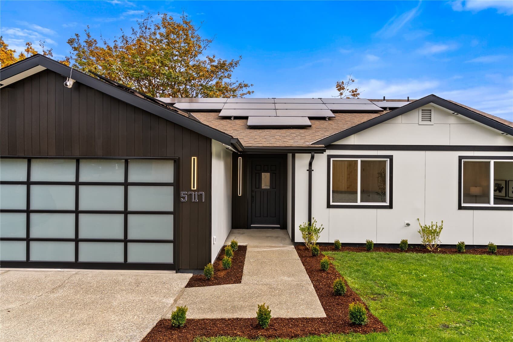 5717 S 301 Court