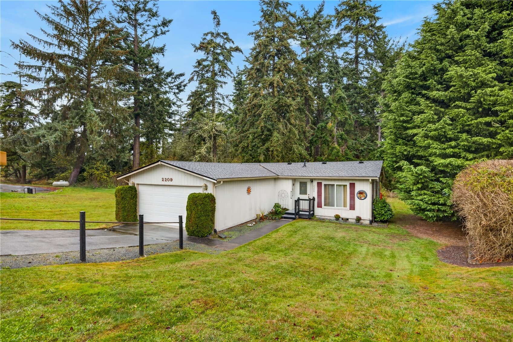 2209 Conniston Way