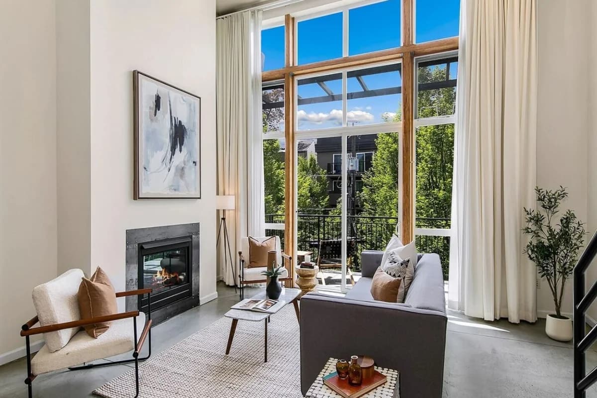 19th Avenue Lofts